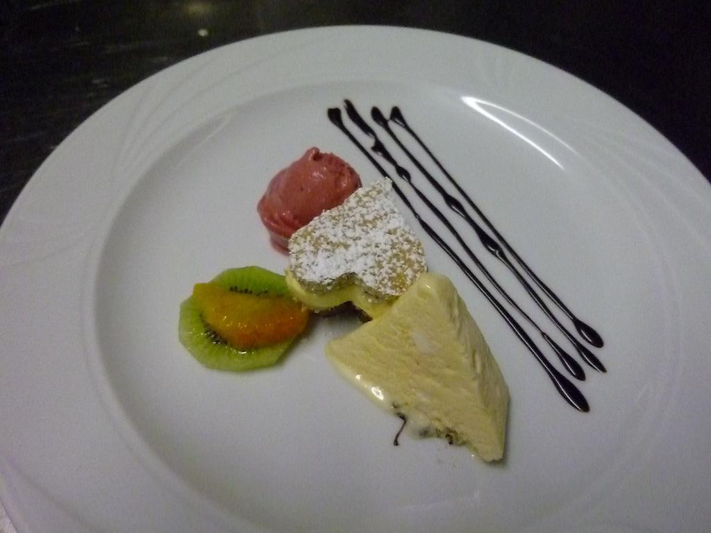 Gasthaus St. Valentin Chiusa Kültér fotó